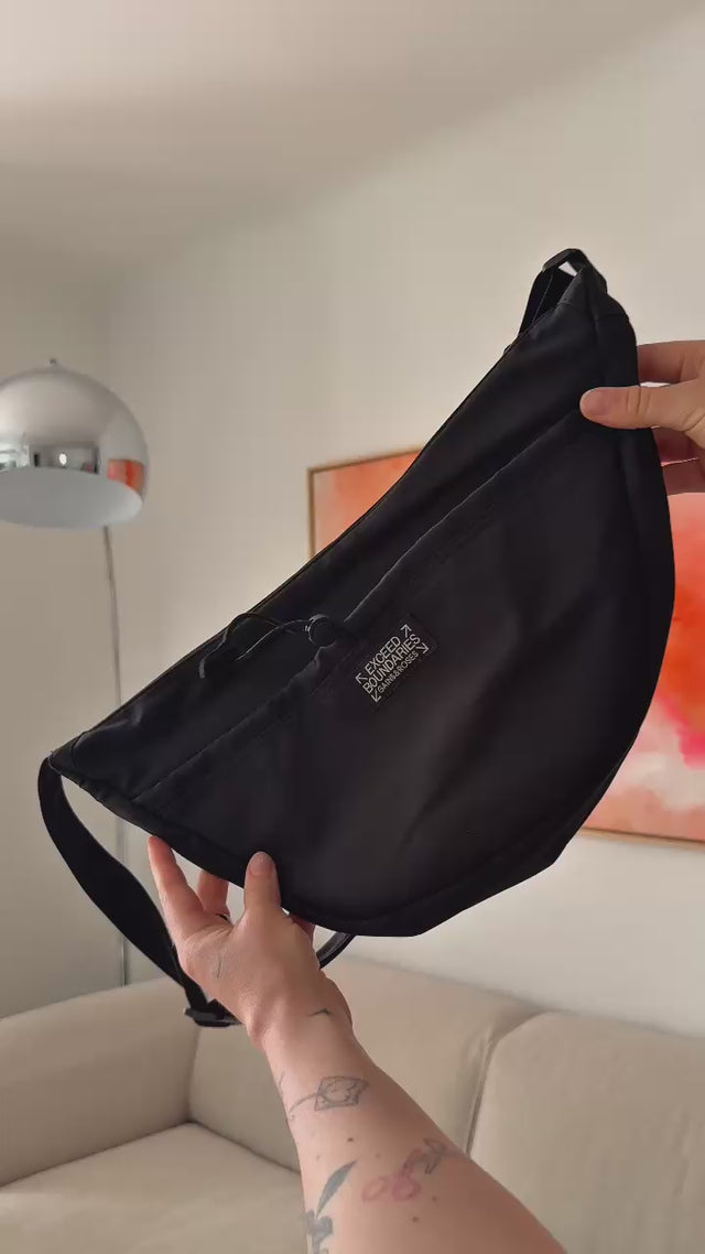 Gains and Roses Crossbody Bag